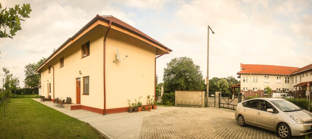 Aqua Thermal Soterapia Es Apartmanhaz Puspokladany Экстерьер фото